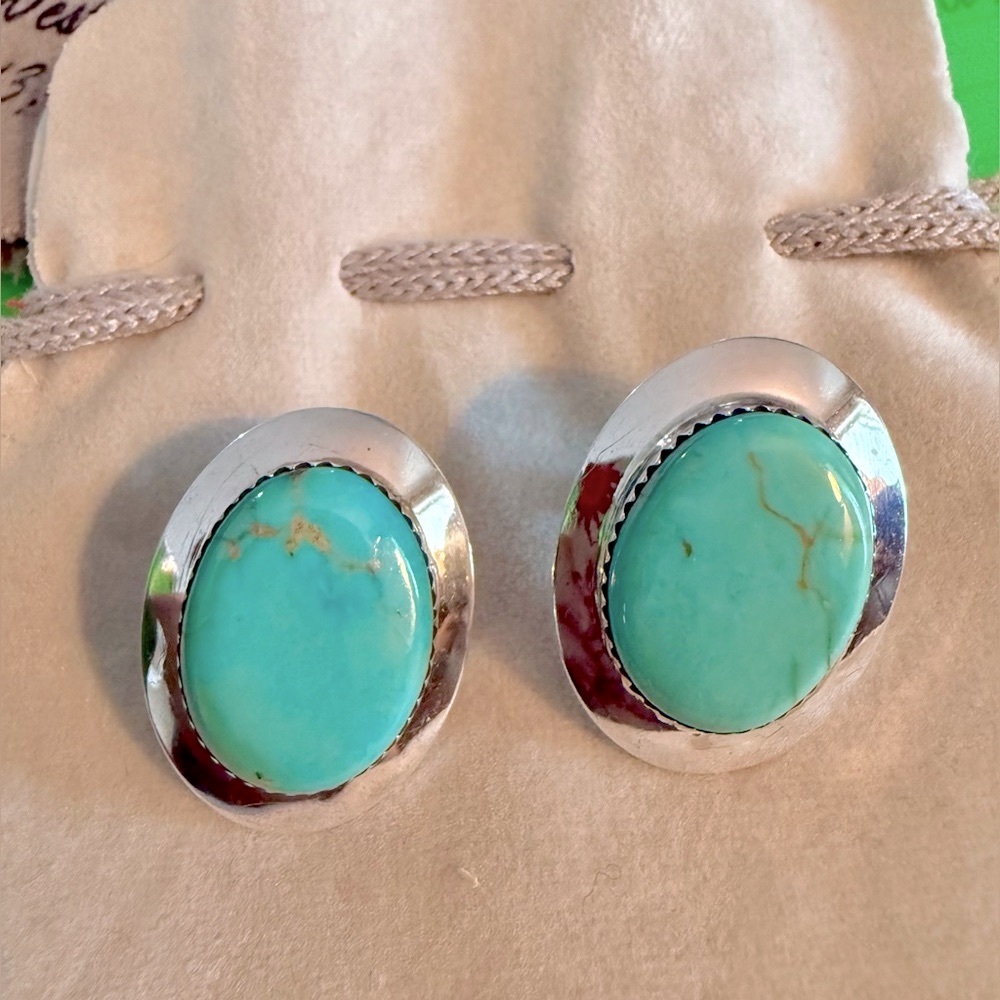 Turquoise Sterling Silver Earrings. Hallmark by Navajo artist DAVE PINO Vintage
